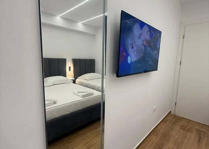 Hotel Barjami *