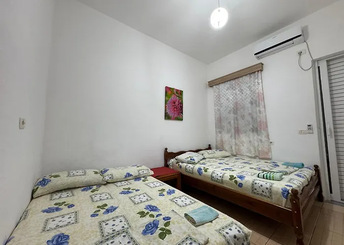 Barjami Hotel *