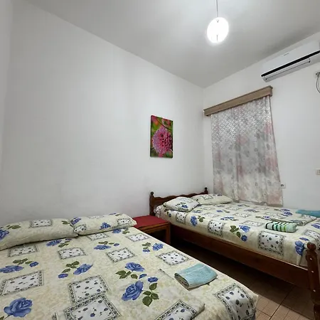 Barjami Hotel *