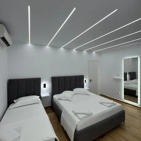 Hotel Barjami *