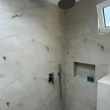 Hotel Barjami *