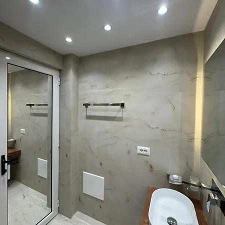 Hotel Barjami Sarandë
